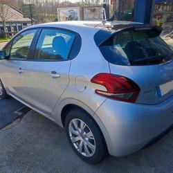 Peugeot 208 Active Business 208 1.6 BlueHDi 75ch S&amp;S BVM5 Plouguenast-Langast