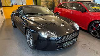 Aston Martin Vantage  - photo 1