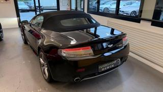 Aston Martin Vantage  - photo 2