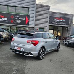 DS DS5 Sport Chic BMP6 Hybrid4 Sainte-Gemmes-sur-Loire