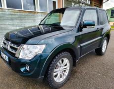 Mitsubishi Pajero Poncin