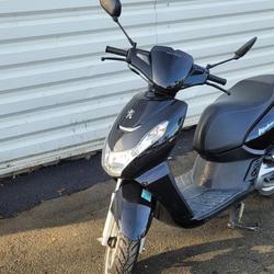 Peugeot Kisbee  Treize-Septiers