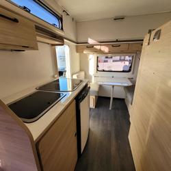 Capucine Autres Marques Silver 380 cp ( 3 couchages, WC,Deplace caravane) Mulsanne