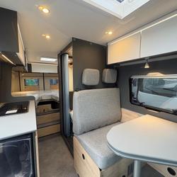 Fourgon Dethleffs Dethleffs Globetrail 640 ES Saint-Gilles