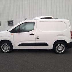 Toyota Proace City BUSINESS MEDIUM 1.2L 110 VVT-i BVM6 Thouar&eacute;-sur-Loire