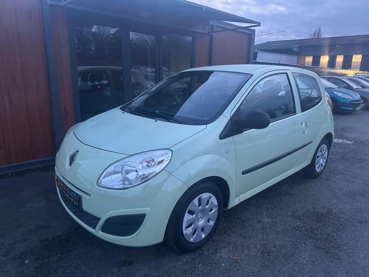 Renault Twingo  - 4 990 €