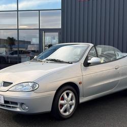 Renault Megane Cabriolet 140ch 2.0 16S Pleumeleuc