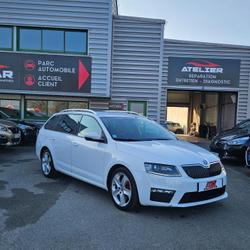 Skoda Octavia Combi RS 2.0 TSI 220 ch Sainte-Gemmes-sur-Loire