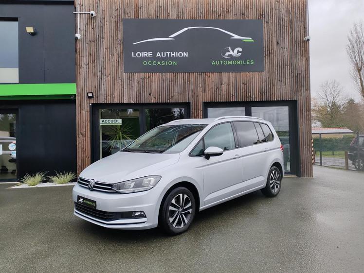 Volkswagen Touran  - 25 490 €