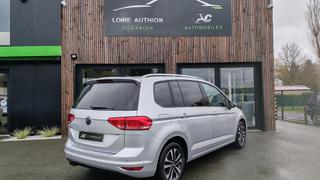 Volkswagen Touran  - photo 2