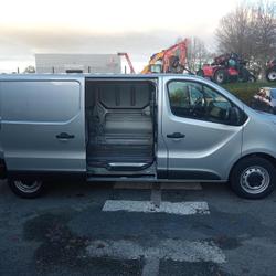 Renault Trafic ADVANCE FGN L2H1 3T BLUE DCI 130 GSR2 Sainte-Gemmes-sur-Loire