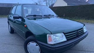 Peugeot 205  - photo 3