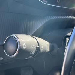 Peugeot 208 Allure PureTech 130 S&amp;S EAT8 La Meilleraye-de-Bretagne