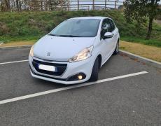 Peugeot 208 - Allure Business  208 1.6 BlueHDi 100ch S&amp;S BVM5 - 8 990 €