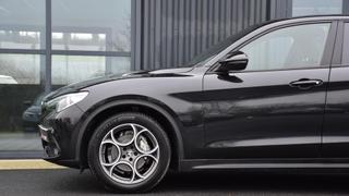Alfa Romeo Stelvio  - photo 4