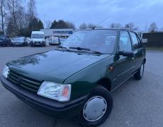 Peugeot 205 Melesse
