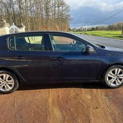 Peugeot 308 III Phase 1 Allure BlueHDi 100ch S&amp;S BVM6 Les Trois-Moutiers