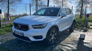 Volvo XC40  - Momentum - photo 0