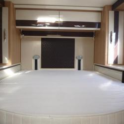 Integral Mc Louis Mc Louis Nevis 281 G sur fiat ducato 140 cv Monc&eacute;-en-Belin