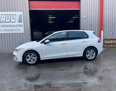 Volkswagen Golf 8 Cenon