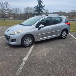 Peugeot 207 SW Premium 1.6 VTi 120ch Ceintrey