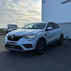 Renault Arkana Intens E-Tech 145 - 21B Pl&eacute;h&eacute;del
