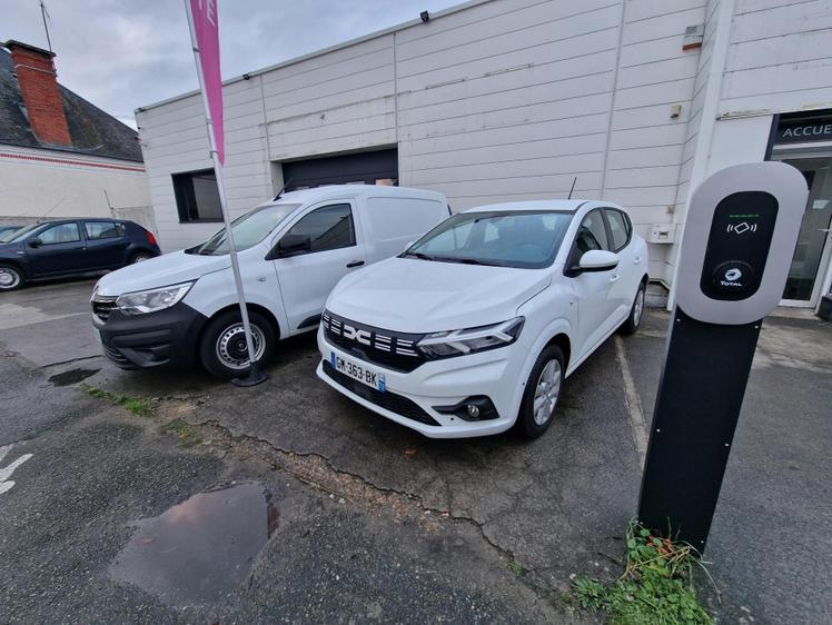 Dacia Sandero  - 15 500 €