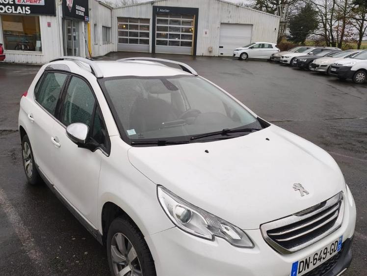 Peugeot 2008  - Allure - 6 990 €