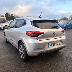 Renault Clio 5 Evolution TCe 90 Saint-P&egrave;re-en-Retz