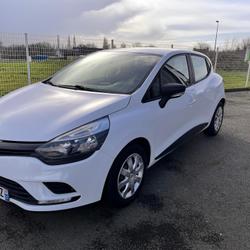 Renault Clio 4 Life 1.2 16V 75 Pluduno