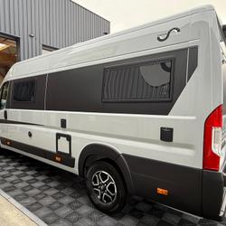 Fourgon MEGA MOBIL MEGA MOBIL Mega Mobil sport 640 hubett 2026 Qu&eacute;dillac