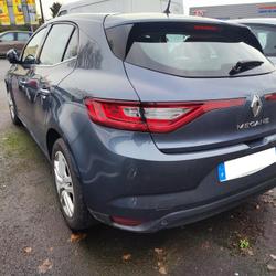 Renault Megane 4 Business M&eacute;gane IV Blue dCi 115 - 20 Saint-Nicolas-de-Redon