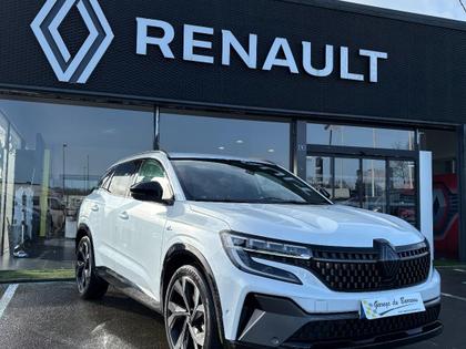 Renault Austral - Techno esprit Alpine  E-Tech full hybrid 200 GSR2 - 33 490 €