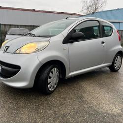 Peugeot 107 Trendy 1.0e 12V 68ch Saint-Herblain