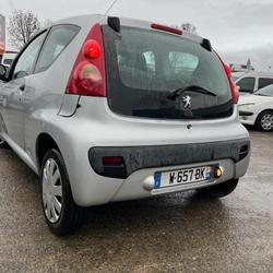 Peugeot 107 Trendy 1.0e 12V 68ch Saint-Herblain