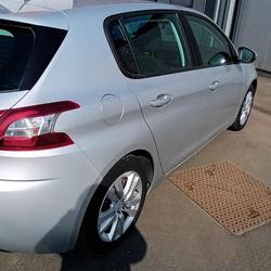 Peugeot 308 II Phase 1 Business Pack 308 1.6 BlueHDi 120ch S&amp;S BVM6 Montebourg