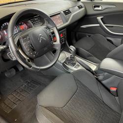 Citroen C5 Tourer Confort BMP6 C5 e-HDi 115 Airdream Qu&eacute;vert