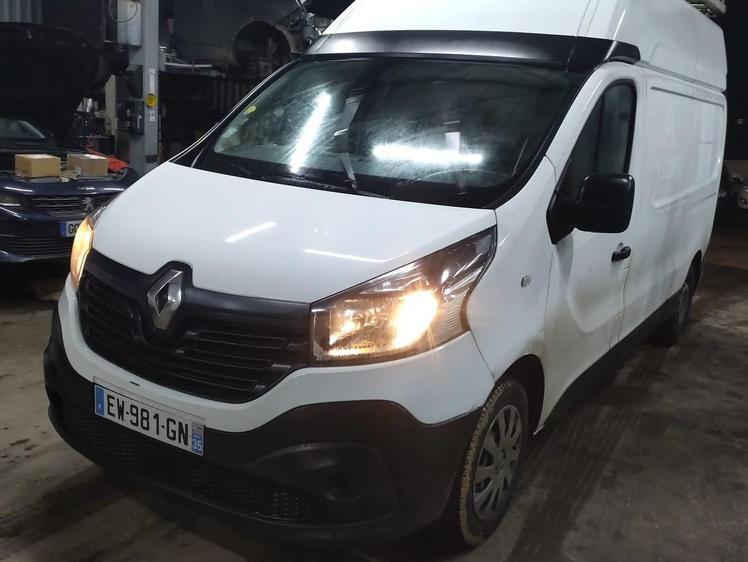 Renault Trafic  - 9 990 €