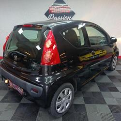 Peugeot 107 Urban 1.0e 12V 68ch BLUE LION Noron-la-Poterie