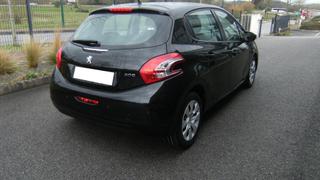 Peugeot 208  - photo 3