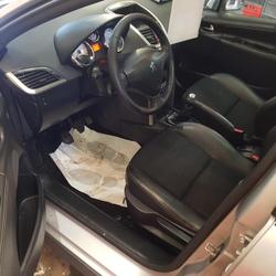 Peugeot 207 SW Outdoor 1.6 HDi 92ch FAP Cou&euml;ron