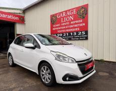 Peugeot 208 - Active  208 1.6 BlueHDi 75ch BVM5 - 7 490 €