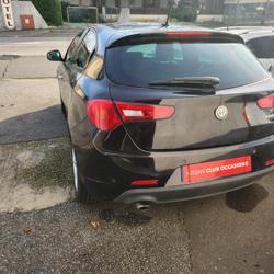 Alfa Romeo Giulietta Giulietta S&eacute;rie 2 1.6 JTDm 120 ch S&amp;S Alen&ccedil;on