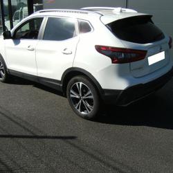 Nissan Qashqai Tekna 1.6 dCi 130 Xtronic Plo&euml;rmel
