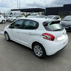 Peugeot 208 Active 1.6 e-HDi 92ch BVM5 Domloup