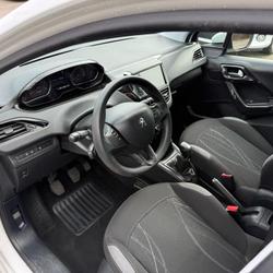 Peugeot 208 Active 1.6 e-HDi 92ch BVM5 Domloup