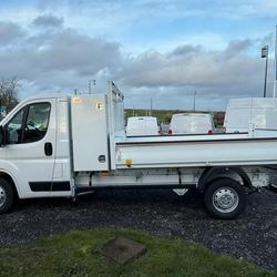 Citroen Jumper BENNE JPM 3m20 / COFFRE HAUT / ATTELAGE 3.5 L3 2.2 HDI 140CV / Laval