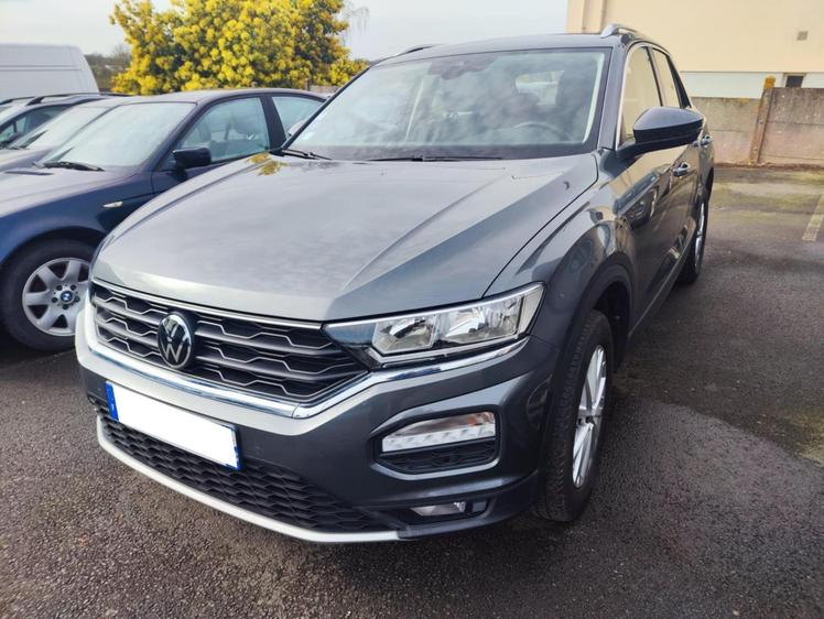 Volkswagen T-Roc  - 21 990 €