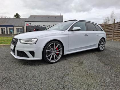 Audi RS4 Avant -  4.2L V8 FSi 450 - 47 990 €