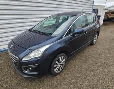 Peugeot 3008 - Active  1.6 HDi 115ch FAP BVM6 - 7 990 €